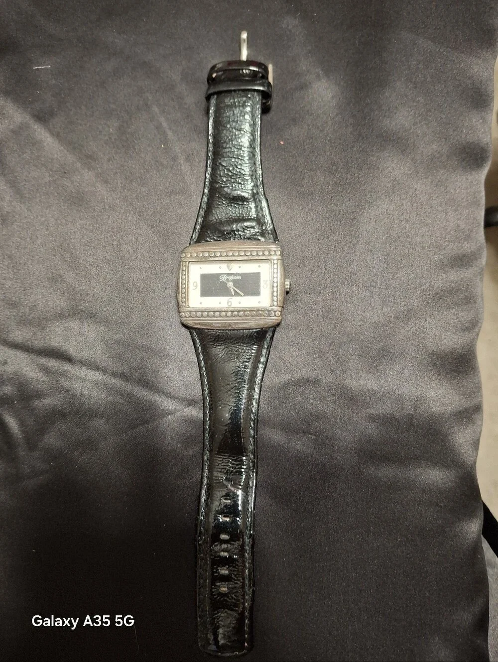 Brighton Vintage Silver and Black patent leather watch New battery works great